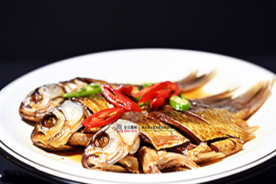 清蒸酱鲫鱼.jpg
